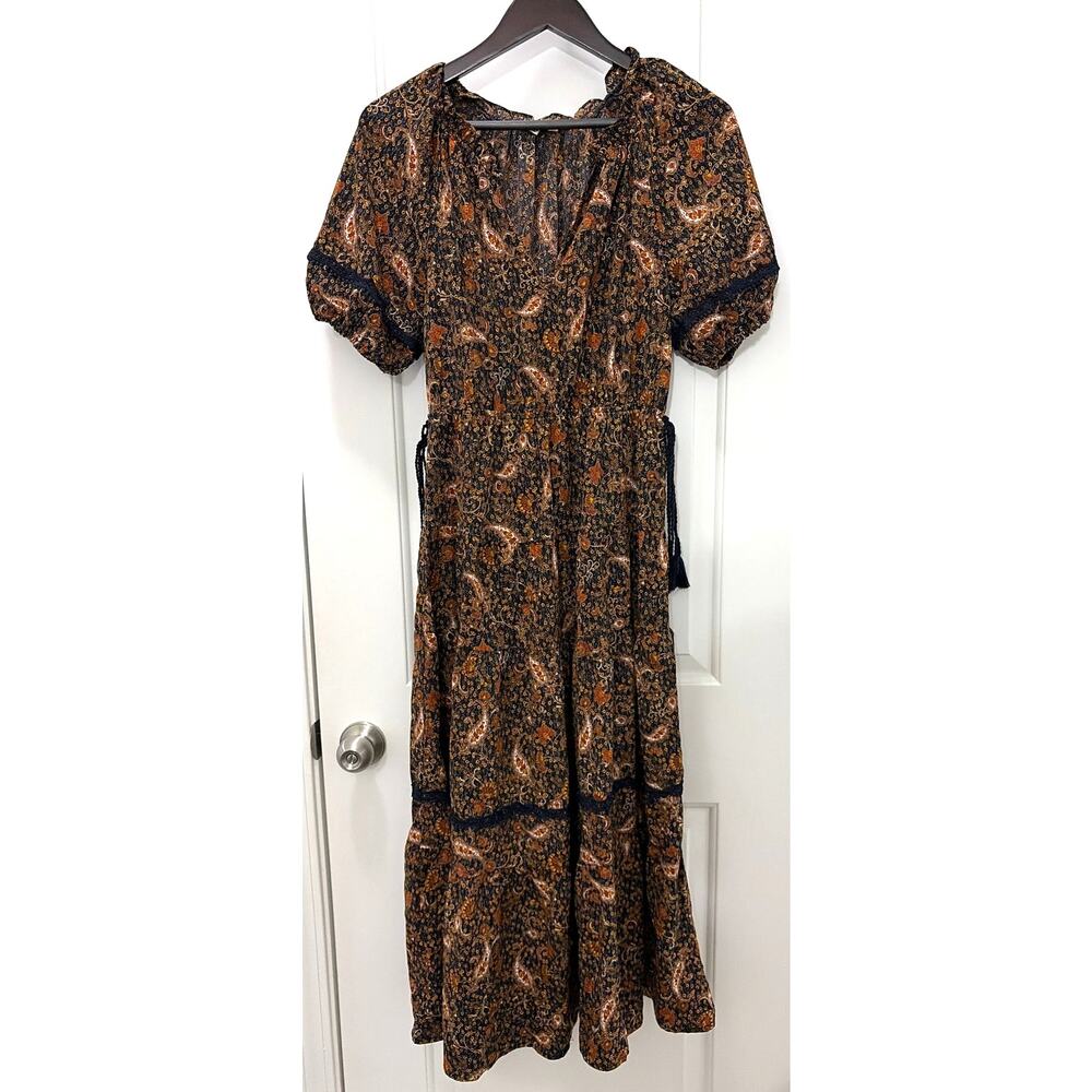 Moon River Women’s Paisley Print Midi Dress Brown Black – Short Sleeve V-Neck, M